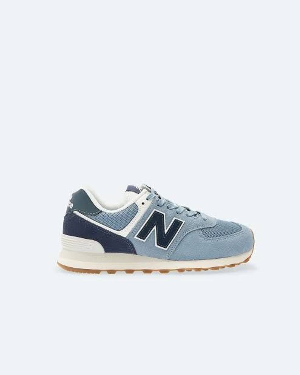 New Balance 574 Classic Sneaker in Blue Suede